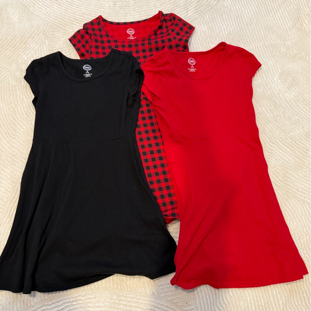Set of 3 short sleeve dresses